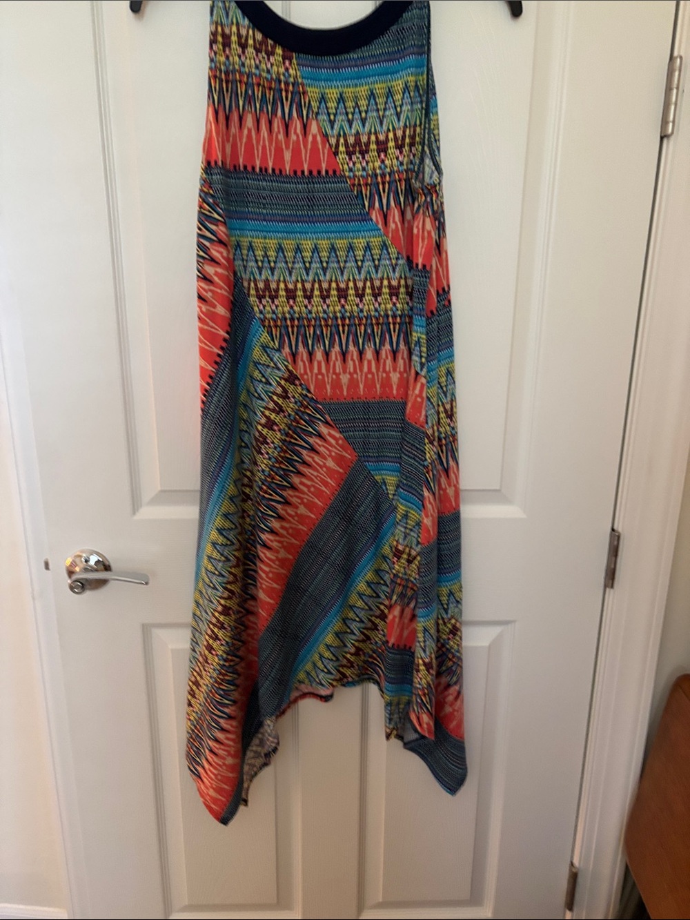 Sleeveless Tribal Chevron Handkerchief Hem Dress - Multi - Picture 2 of 3